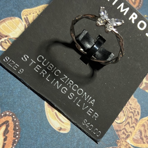 Primrose butterfly ring - Picture 5 of 6